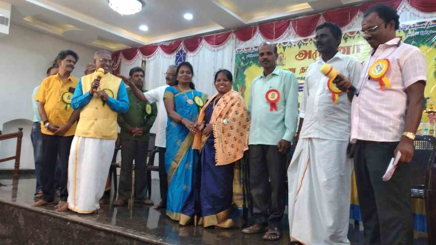 ஸ்ரீ லட்சுமி திருமண சேவை நினைவு படம்