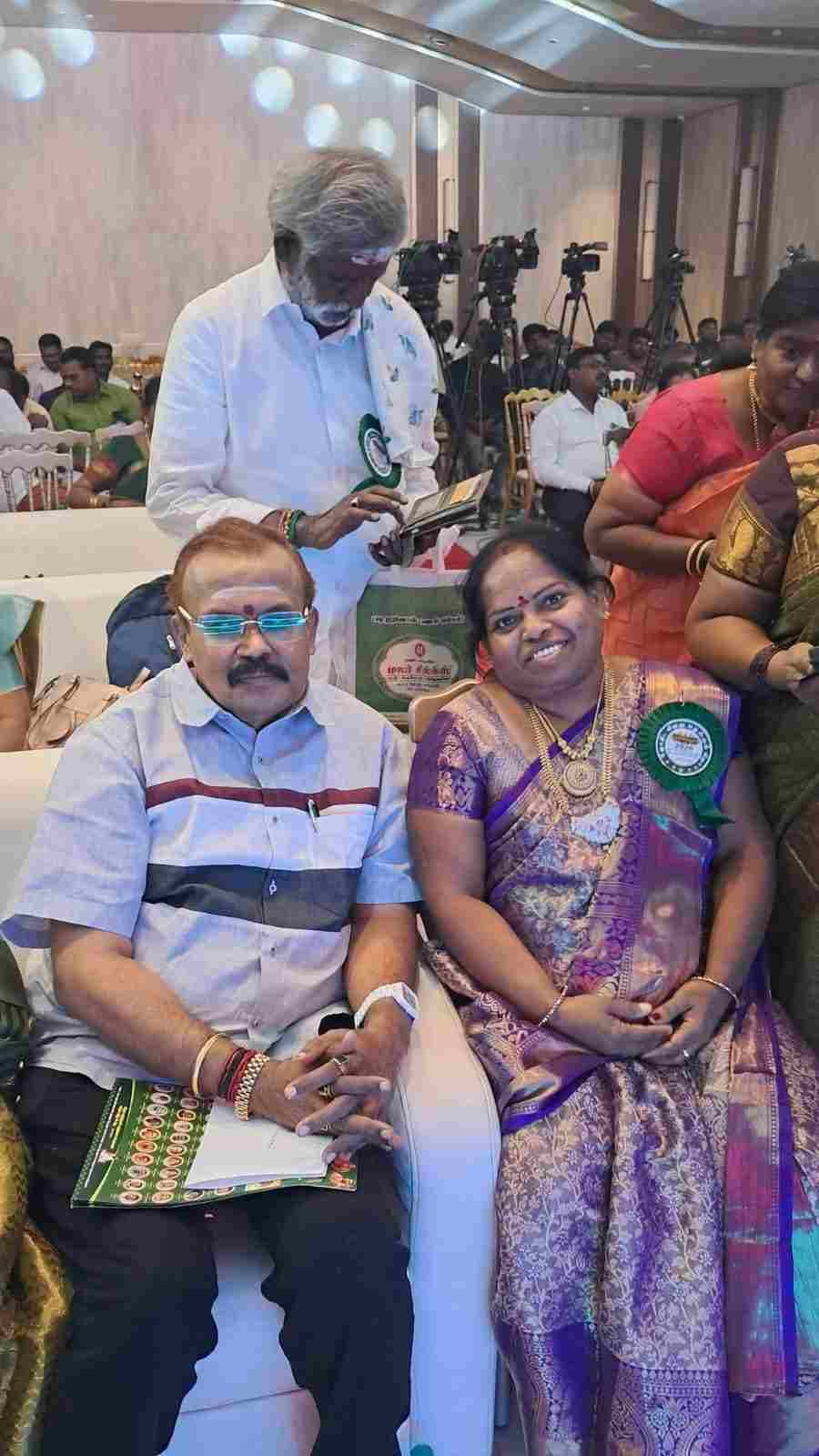ஸ்ரீ லட்சுமி திருமண சேவை நினைவு படம்