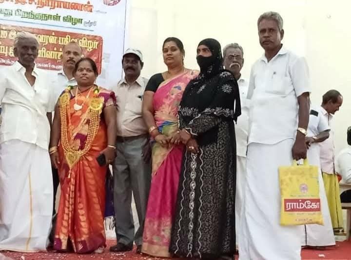 ஸ்ரீ லட்சுமி திருமண சேவை நினைவு படம்