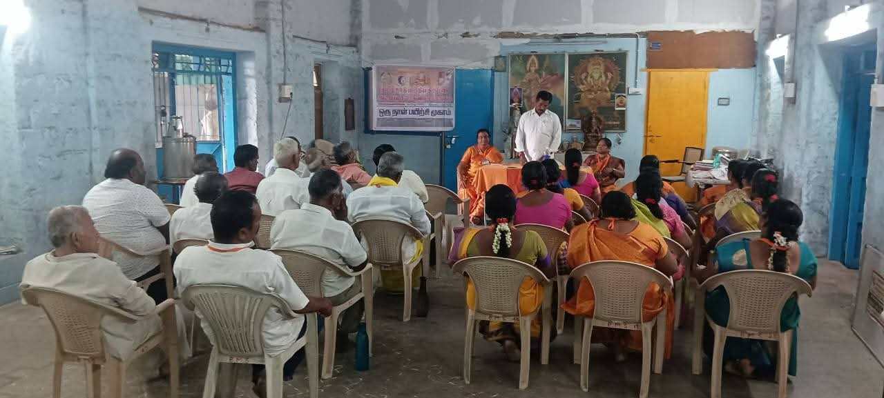 ஸ்ரீ லட்சுமி திருமண சேவை நினைவு படம்